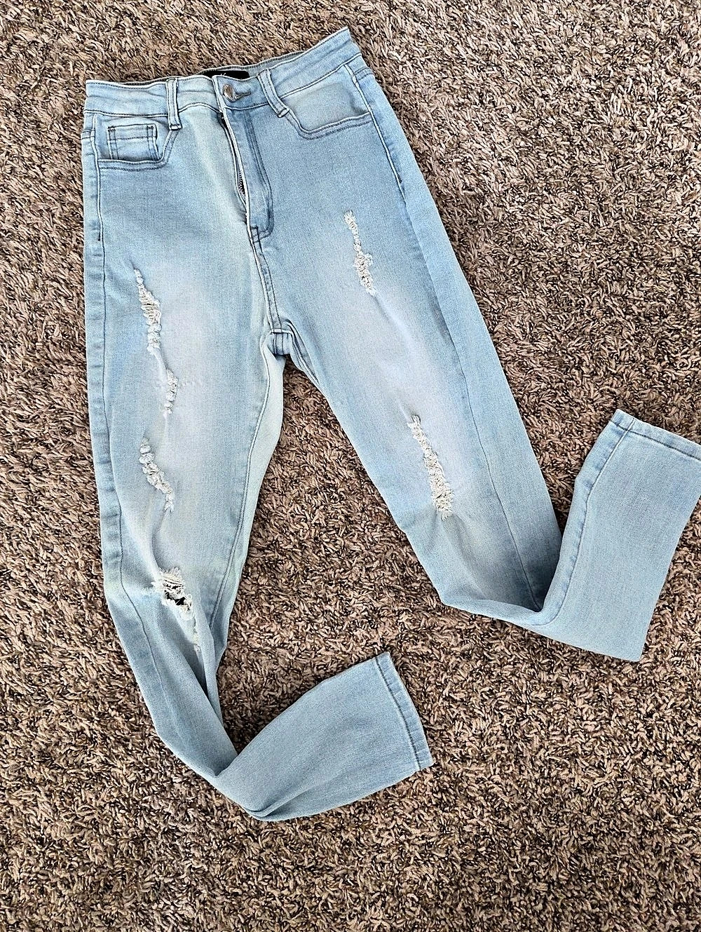 NVGTN Distressed Skinny Jeans in Blue